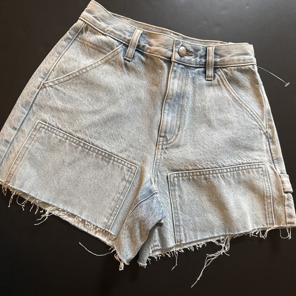 PacSun Womens /Jr Jean Shorts. high-rise Festival shorts size 25.